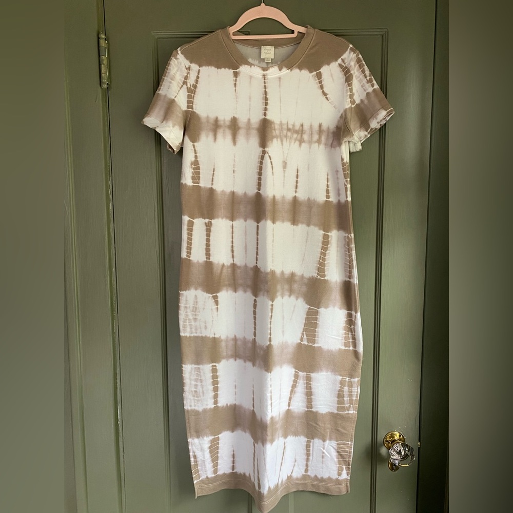Roan and Ryan midi dress with side slits from Evereve